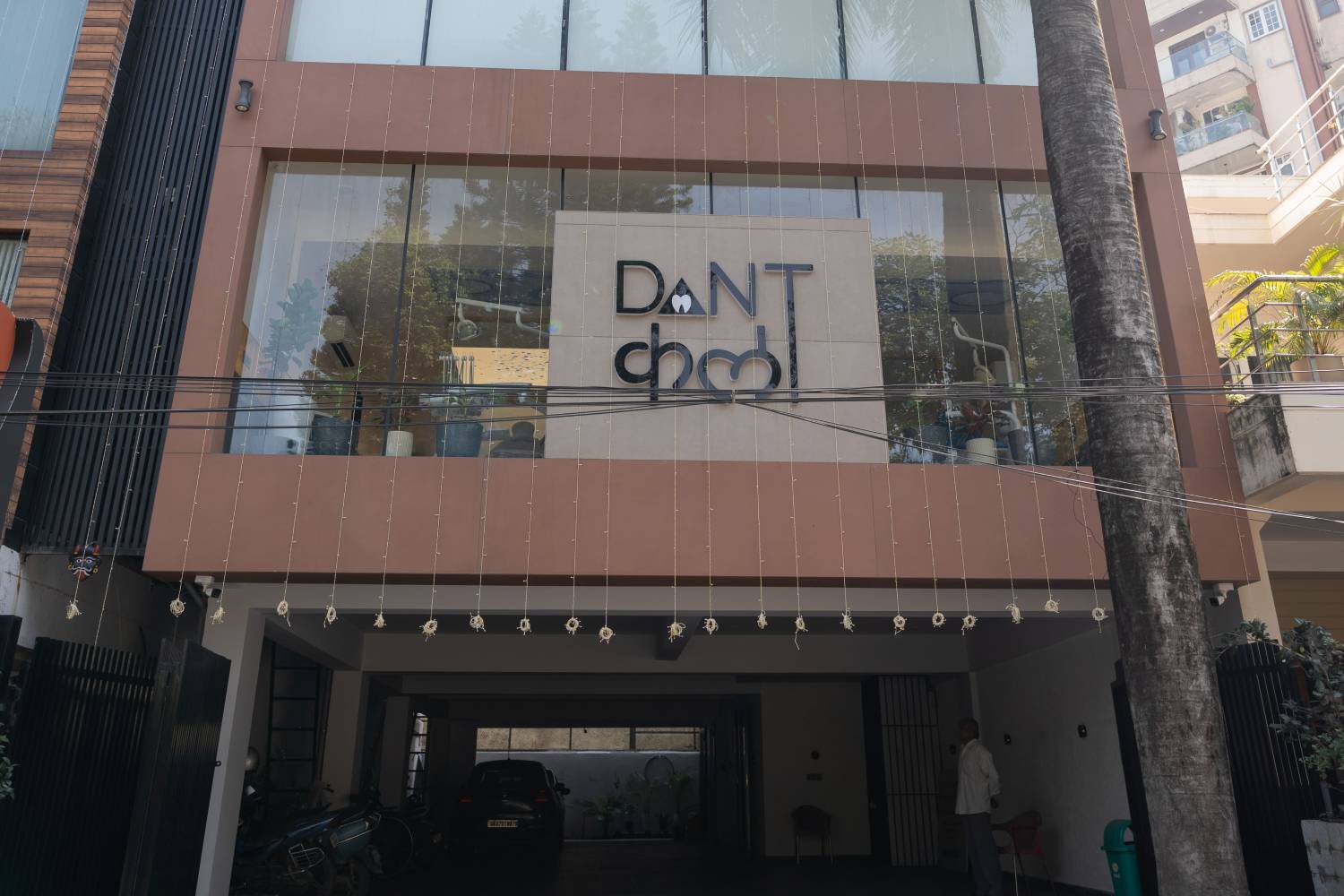Laser dental treatment at DantKala Dehradun